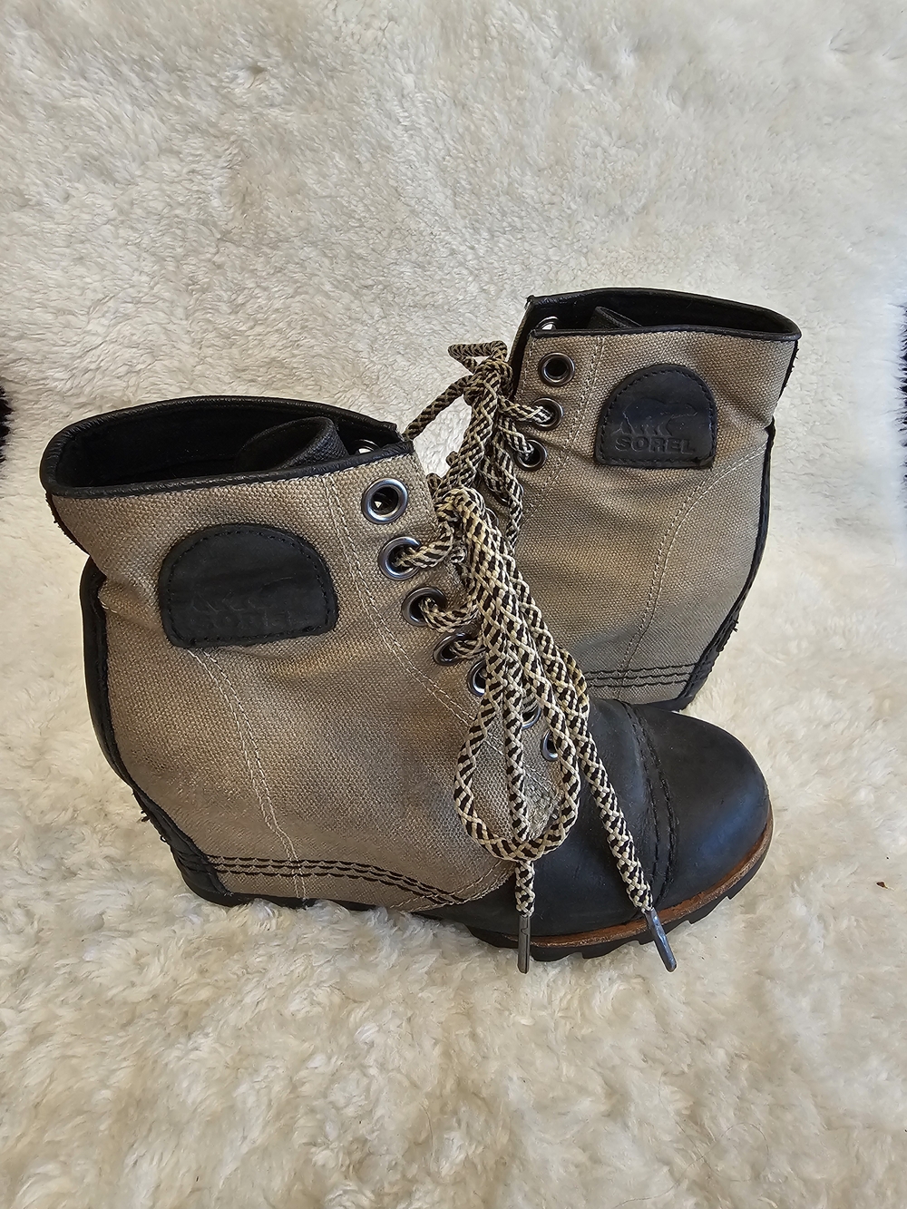 Sorel Evie Lace Waterproof Wedge Boots - Women's Size 5.5